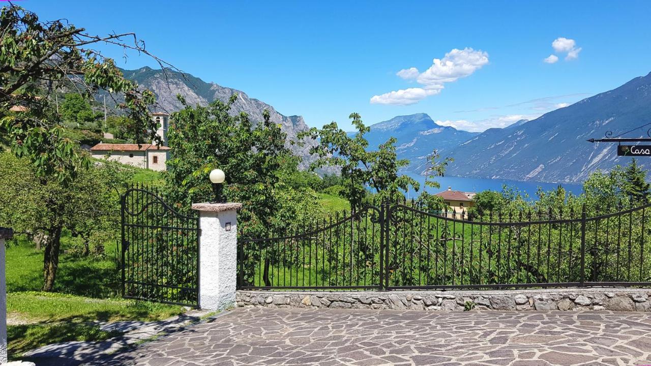 Country House Casa Marisa Garden And Lake View By Garda Domus Mea Tremosine Exteriör bild