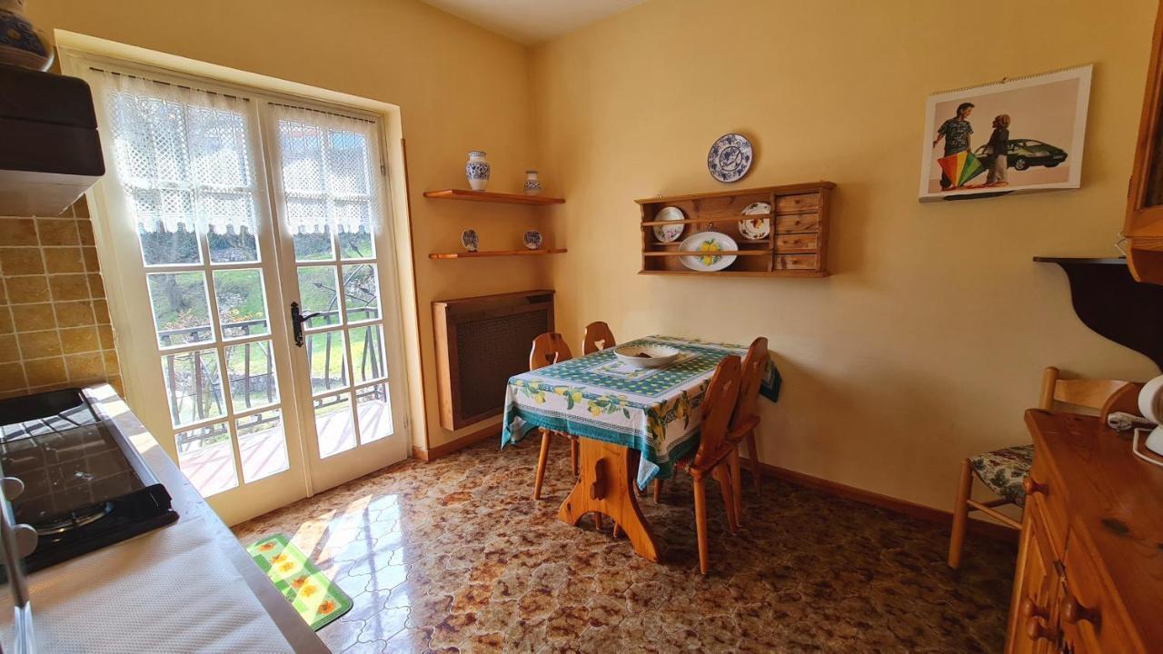 Country House Casa Marisa Garden And Lake View By Garda Domus Mea Tremosine Exteriör bild